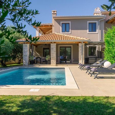 Villa Flora Vabriga Tar-Vabriga Екстериор снимка