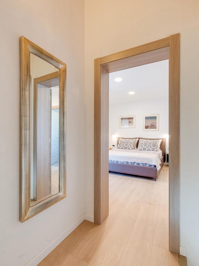 Villa Flora Vabriga Tar-Vabriga Екстериор снимка